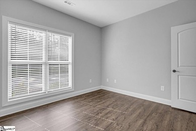 Welcome to this better-than-new craftsman-style ranch, just one - photo 24