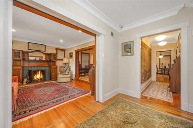 You will fall in love with this stunning colonial home in the - photo 4