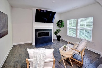 Exquisite Ellington model by Ryan Homes, gracefully situated on - photo 26