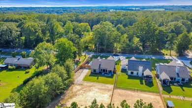 Welcome to this better-than-new craftsman-style ranch, just one - photo 32
