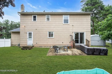 Welcome to Pine Lake Park, this spacious 4-bedroom, 2.5-bath - photo 31