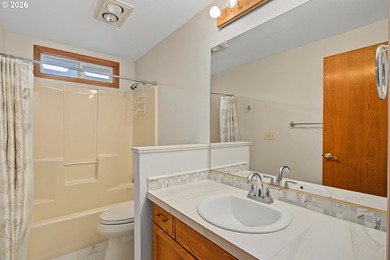 This property is situated on a premier golf course location - photo 31