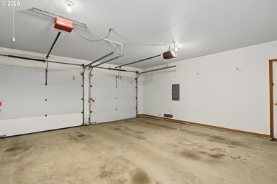 This property is situated on a premier golf course location - photo 33