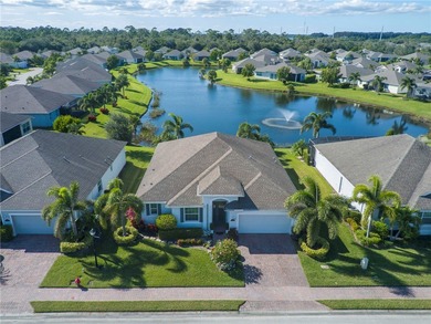 (private lake, pond, creek) Home For Sale in Vero Beach Florida