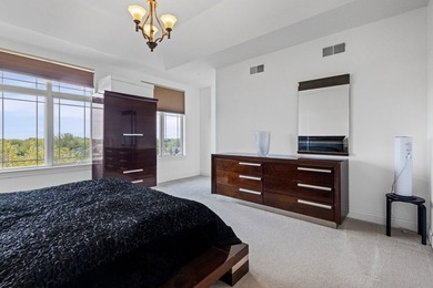 Corner Penthouse Condo for Sale - Luxury 3 Bedroom, 2 Bath with - photo 10