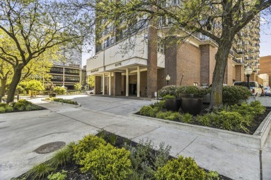 Lake Condo Under Contract in Chicago, Illinois