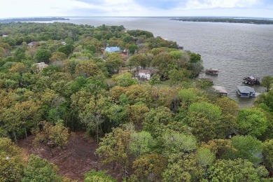 Wow, + - 1.96 Acre lot with waterfront access on Cedar Creek - Lake Lot For Sale in Malakoff, Texas
