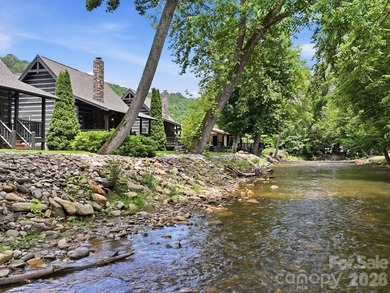 This two-bedroom, two full bath (with loft) was custom built by - photo 4