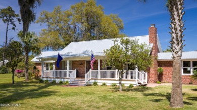 Lake Home For Sale in Beaufort, South Carolina