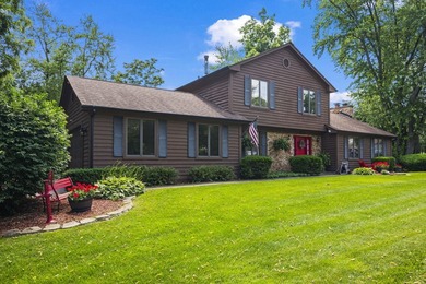 Perfect 3 Bedrooms/2.2 Bathrooms 2180 Sq Ft Cozy Home with a 2 - photo 1