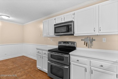 Ask about a 2,000 credit at closing! Welcome home to this - photo 12