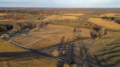 This stunning property features more than 1,300 feet of frontage - photo 15