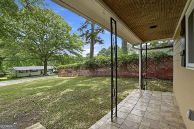 Welcome to 4130 McClure Drive in beautiful Oakwood, GA! This - photo 5