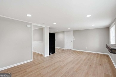 Welcome to 4130 McClure Drive in beautiful Oakwood, GA! This - photo 7