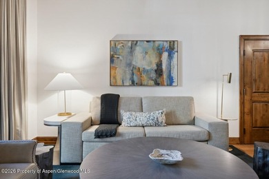 2024 renovations completed (including new decor, furniture - photo 3