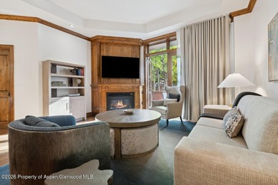 2024 renovations completed (including new decor, furniture - photo 5