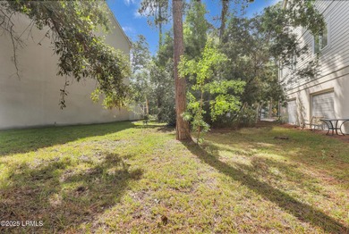 This end unit lot is one of the last opportunities to secure a - photo 6