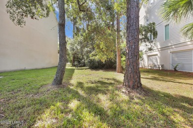 This end unit lot is one of the last opportunities to secure a - photo 7