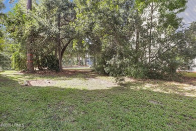 This end unit lot is one of the last opportunities to secure a - photo 10