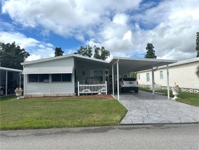 (private lake, pond, creek) Home For Sale in Mulberry Florida