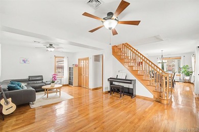 Introducing This Stunning Brick & Stucco Colonial in Bayside - - photo 11