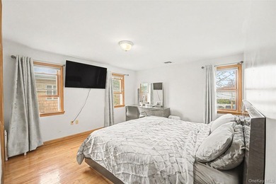 Introducing This Stunning Brick & Stucco Colonial in Bayside - - photo 17