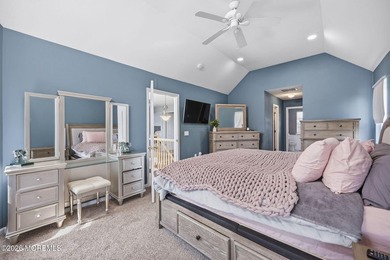 Pride of ownership shines throughout this beautifully maintained - photo 21