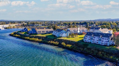 Lake Condo For Sale in Portland, Oregon
