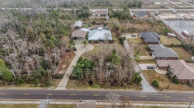 This spacious 6-bedroom, 4-bath home offers 4,230 square feet of - photo 2