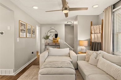 Some things are worth the wait! Welcome to 33 Loyalist Ave. This - photo 9