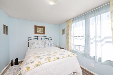 Charming 2 bedroom and 2 full-bath mobile home in the Brockport - photo 16