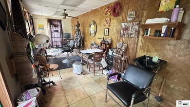 Rustic charm convenient to town! Check out this 4 bedroom, 3 - photo 18