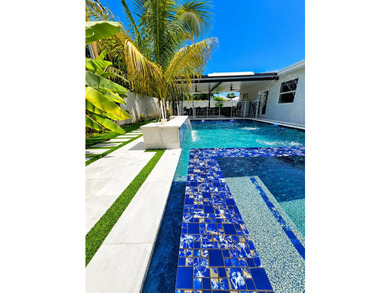 Welcome to this beautifully maintained 4-bedroom, 2-bathroom - photo 27