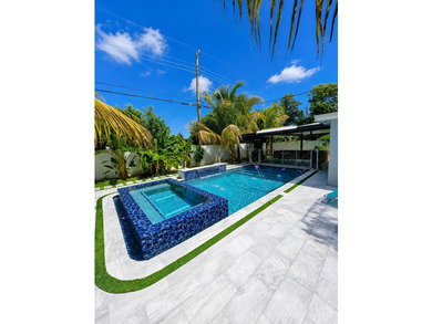 Welcome to this beautifully maintained 4-bedroom, 2-bathroom - photo 29