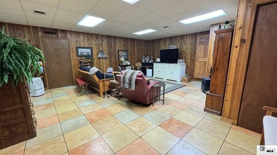 Rustic charm convenient to town! Check out this 4 bedroom, 3 - photo 38