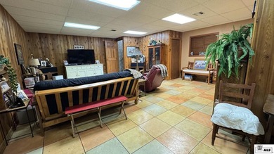 Rustic charm convenient to town! Check out this 4 bedroom, 3 - photo 42
