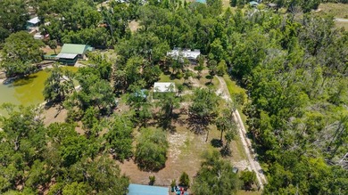 Welcome to 382 & 386 Roys Rd in Steinhatchee, Florida a peaceful - photo 45