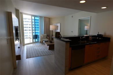 Come enjoy this condo hotel locted on A1A in world famous Fort - photo 5