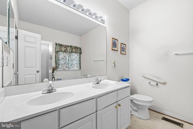 Buyer closing help available!!! Tucked on a quiet cul-de-sac in - photo 16