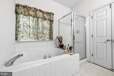 Buyer closing help available!!! Tucked on a quiet cul-de-sac in - photo 17