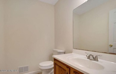 The Perfect Blend of Privacy & Elegance. Welcome home to this - photo 24