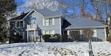 The Perfect Blend of Privacy & Elegance. Welcome home to this - photo 26