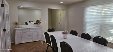 The Perfect Blend of Privacy & Elegance. Welcome home to this - photo 28