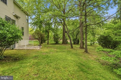 Buyer closing help available!!! Tucked on a quiet cul-de-sac in - photo 31
