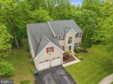 Buyer closing help available!!! Tucked on a quiet cul-de-sac in - photo 32
