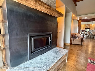 Experience unprecedented country living just 1.5 miles from - photo 10