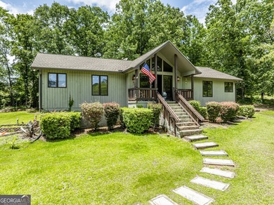 Just Minutes from Lake Sinclair - Space, Comfort & Updates - photo 2