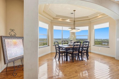 This extraordinary south Richland estate offers rare privacy and - photo 8