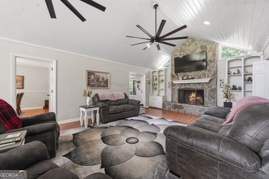 Just Minutes from Lake Sinclair - Space, Comfort & Updates - photo 9