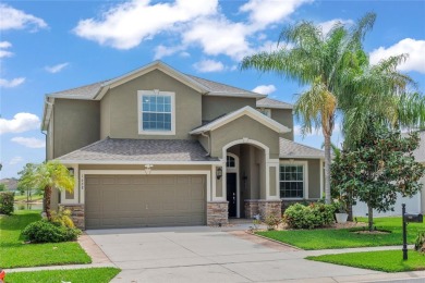 Lake Home Sale Pending in Orlando, Florida